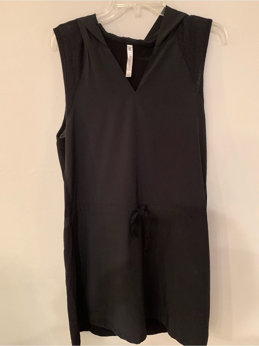 Fabletics Black Activewear Dress with Hood Drawstring no flaws XL